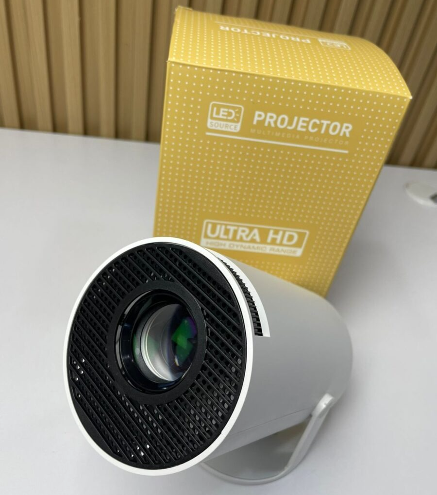 Proyector Smart Para Cine En Casa HY300