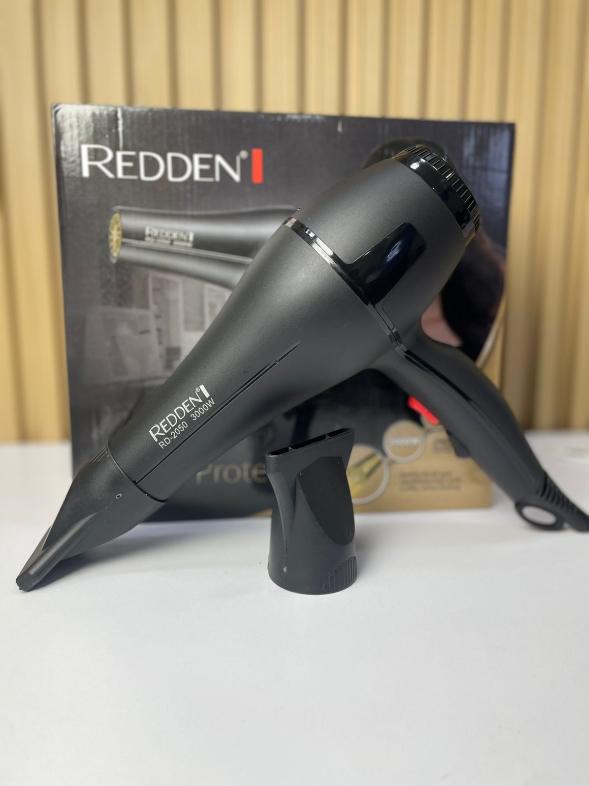 Secador De Cabello REDDEN 3000W